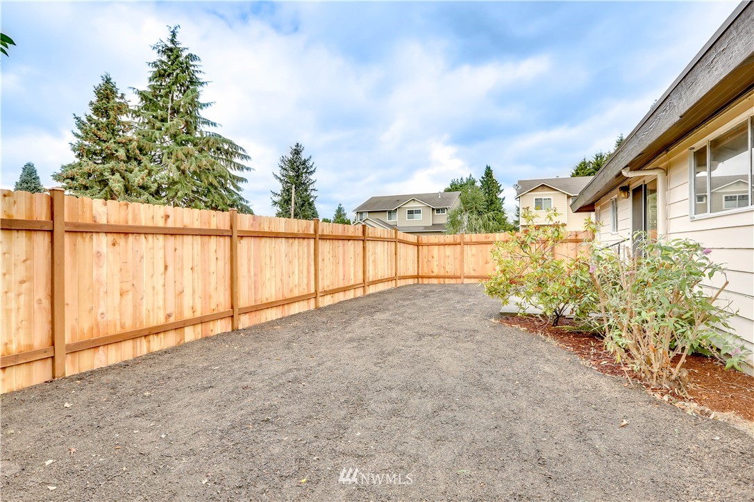 2133 Edmonds Avenue Northeast Renton, WA 98056 - Photo 20 of 20