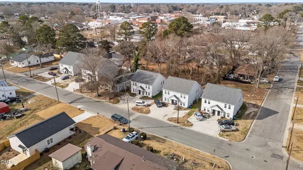 $3,400,000 | 207 North Sellers Street, Selma, NC 27576