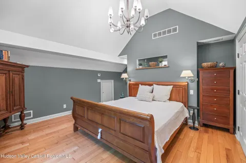 $799,000 | 40 Northwoods Road, Saugerties, NY 12477