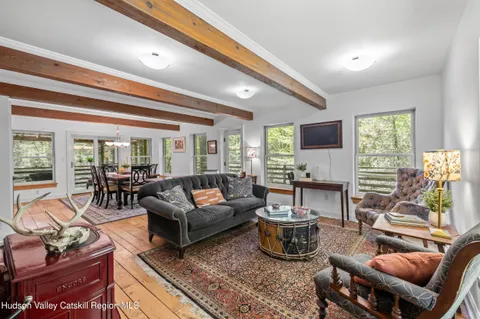 $799,000 | 40 Northwoods Road, Saugerties, NY 12477