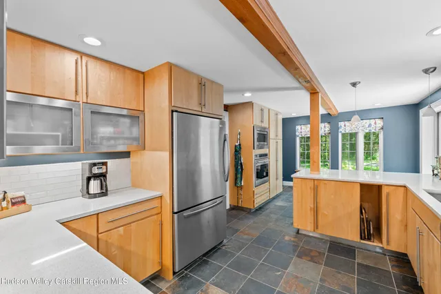 $799,000 | 40 Northwoods Road, Saugerties, NY 12477