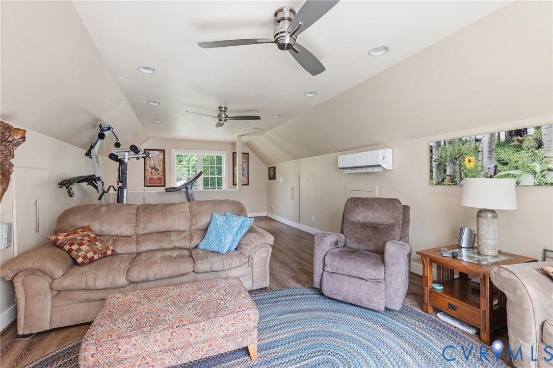 9006 Shawonodasee Road Chesterfield, VA 23832 - Photo 25 of 34