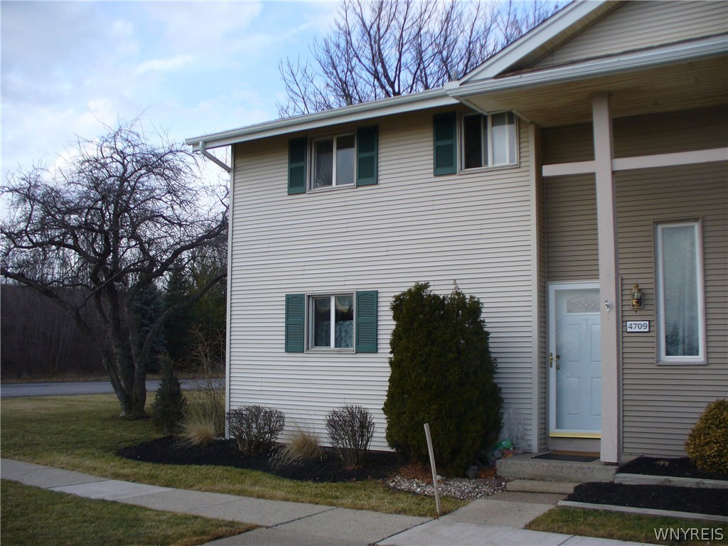 4709 Tuscarora Road Niagara, NY 14304 - Photo 1 of 1 Gallery Image 1