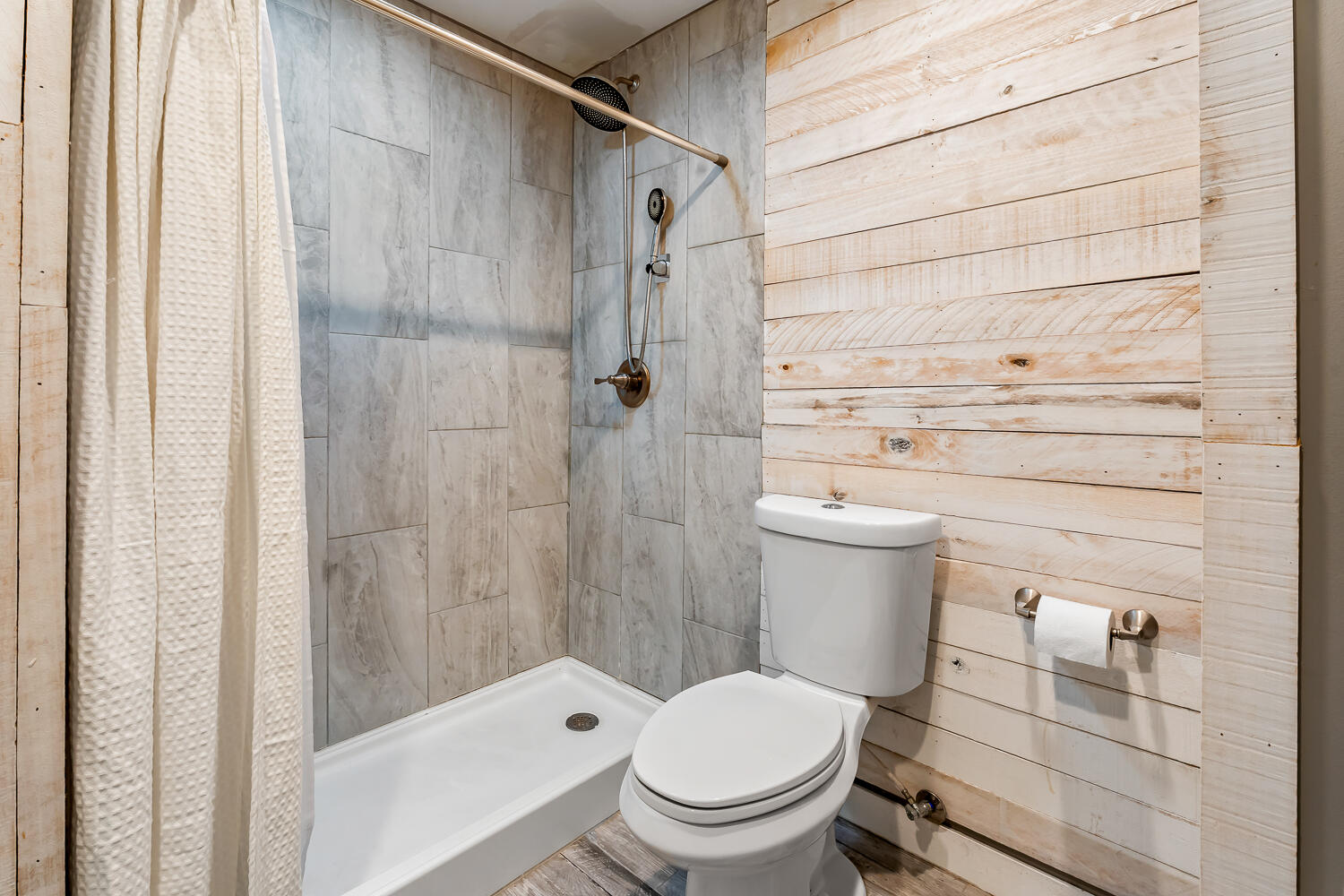 2725 West 127th Lane Crown Point, IN 46307 - Photo 39 of 51 a bathroom with a toilet and a shower