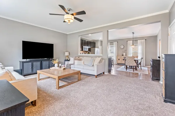 $318,900 | 2725 West 127th Lane, Crown Point, IN 46307