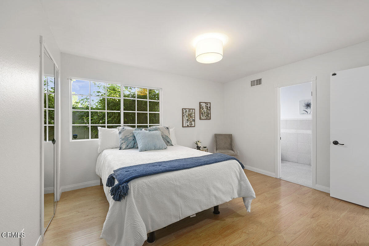 10842 Owens Place Tujunga, CA 91042 - Photo 34 of 68 1I8A8972