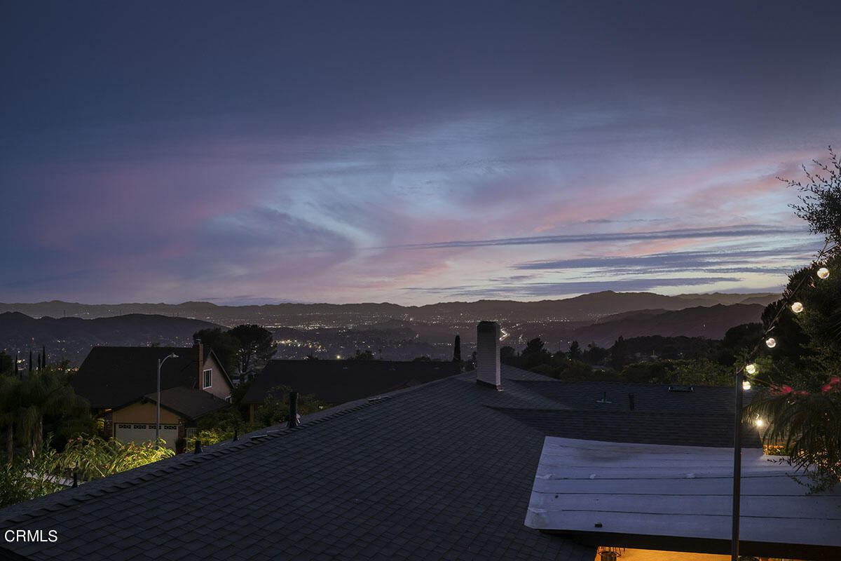 10842 Owens Place Tujunga, CA 91042 - Photo 55 of 68 a view of city and ocean