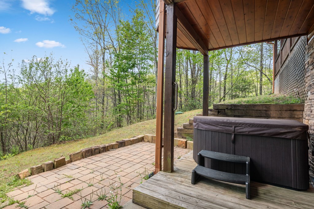 52 Whispering Lane Blue Ridge, GA 30513 - Photo 25 of 35 a view of a two chairs in the balcony
