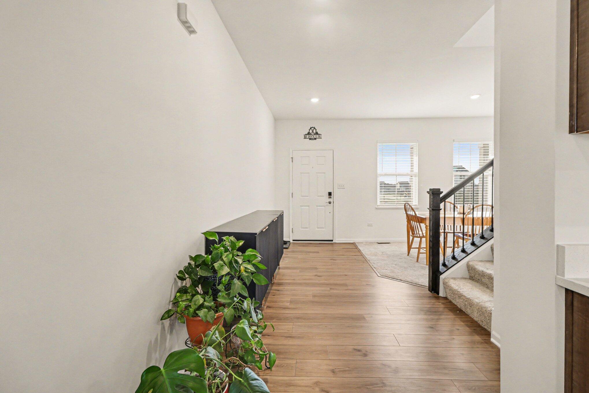 11211 Green Place Winfield, IN 46307 - Photo 15 of 31 2038x1359