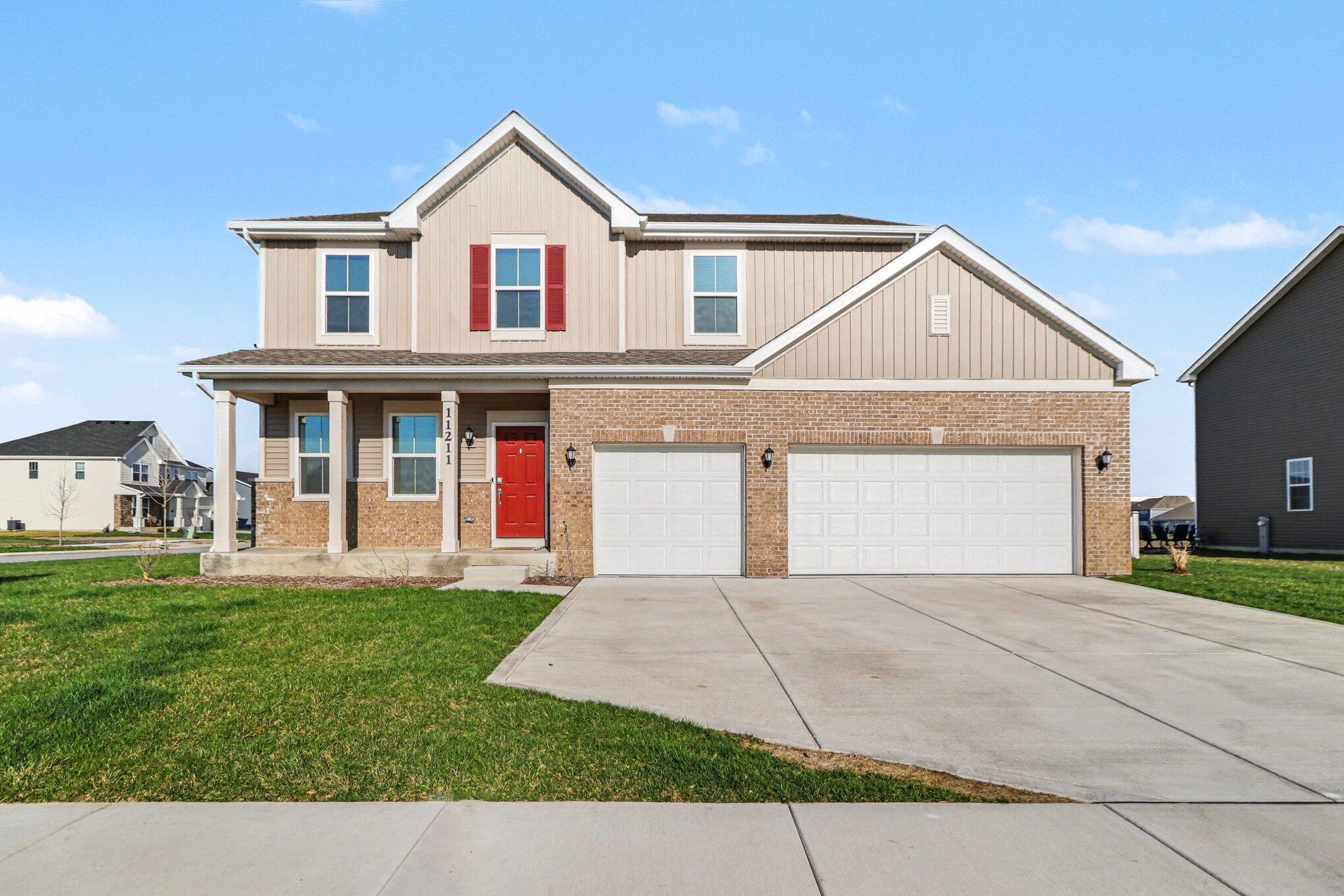 11211 Green Place Winfield, IN 46307 - Photo 2 of 31 2038x1359
