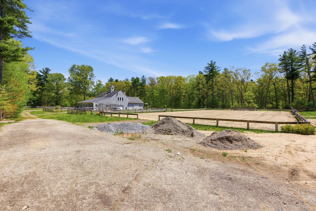 28 Deer Run Road Boxford, MA 01921 - Photo 18 of 23