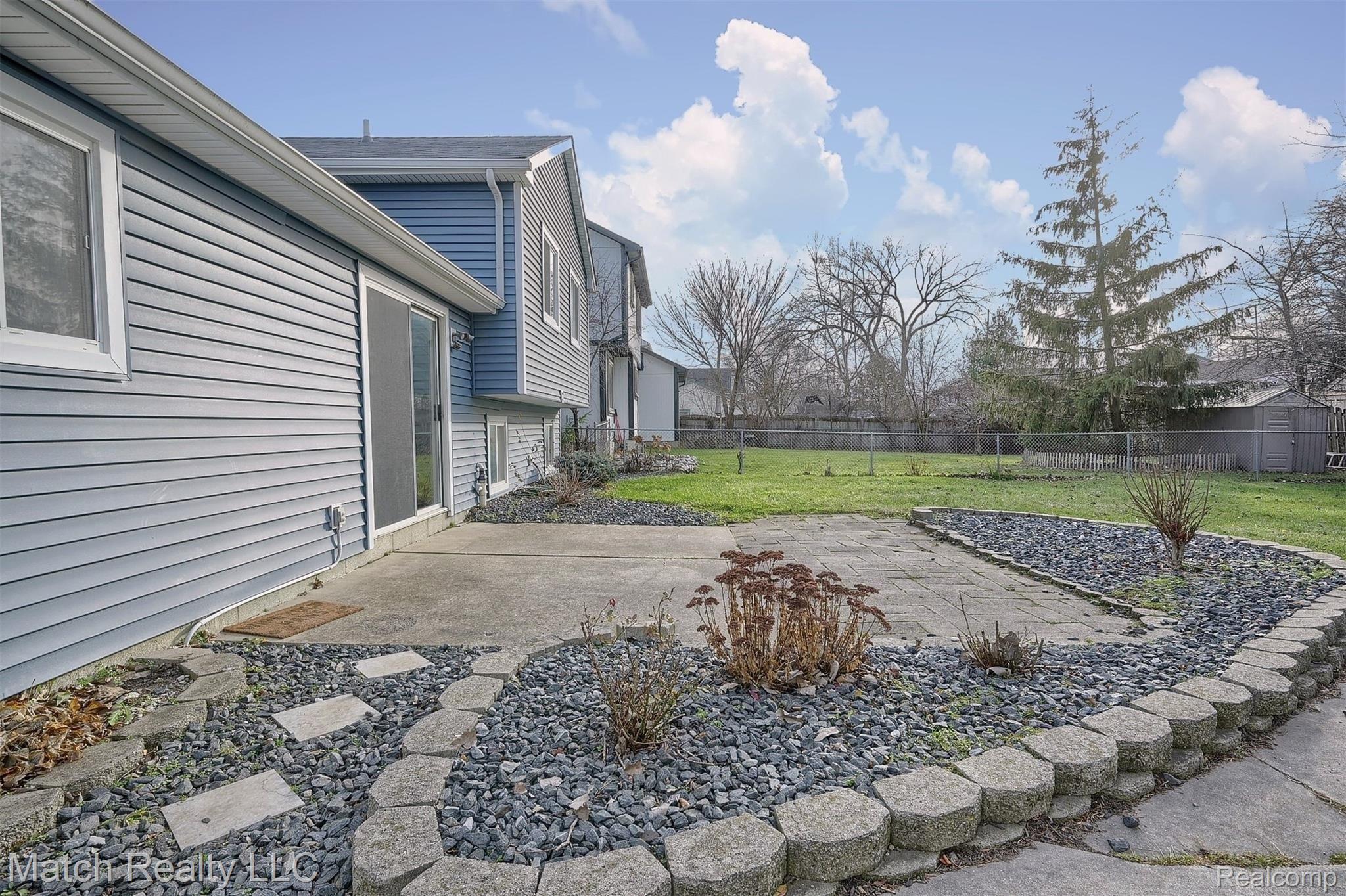 271 North Willard Road Canton, MI 48187 - Photo 28 of 31 28-Patio-2nd-View.jpg