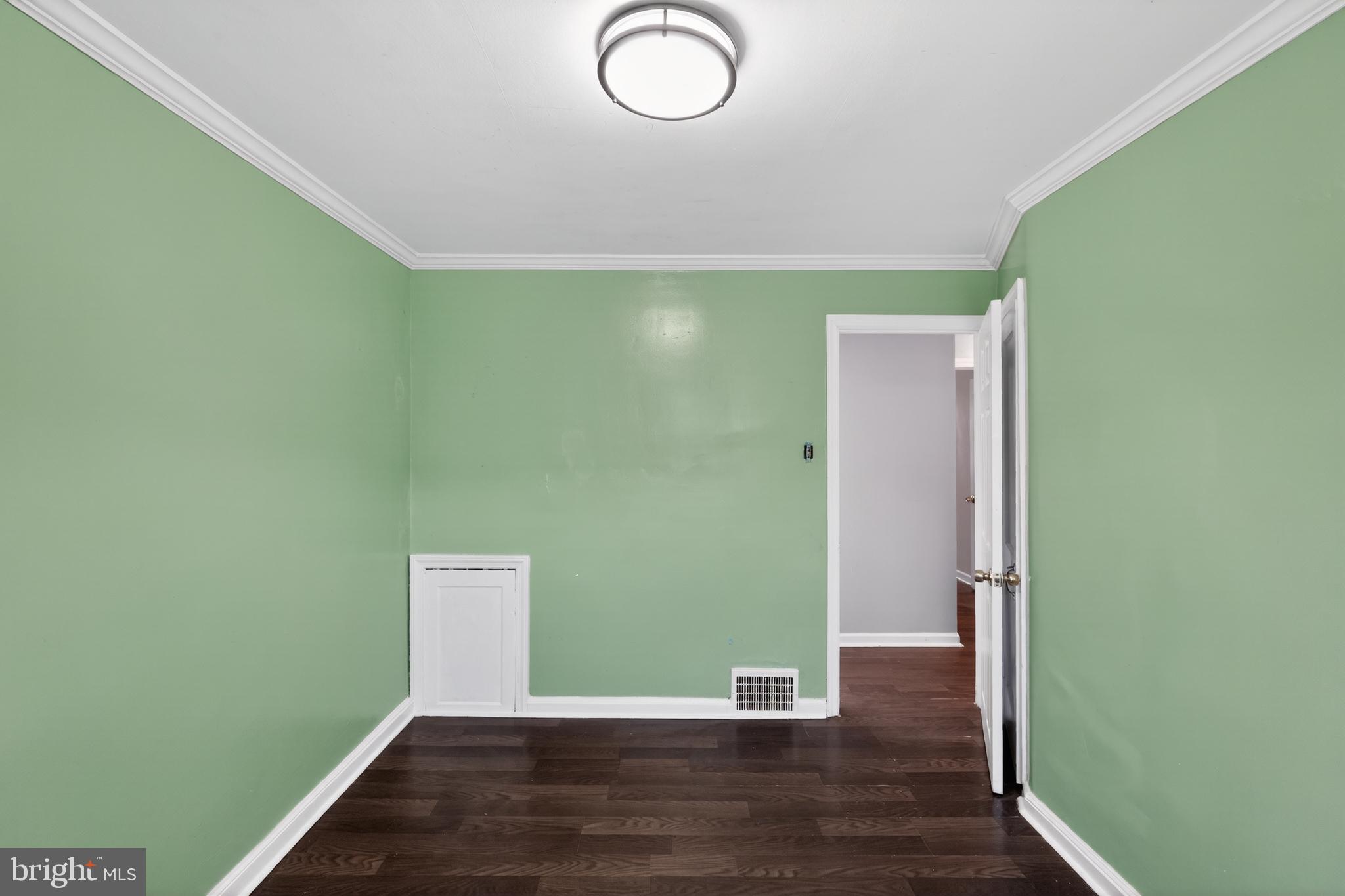 58 Gilpin Road Upper Darby, PA 19082 - Photo 15 of 29