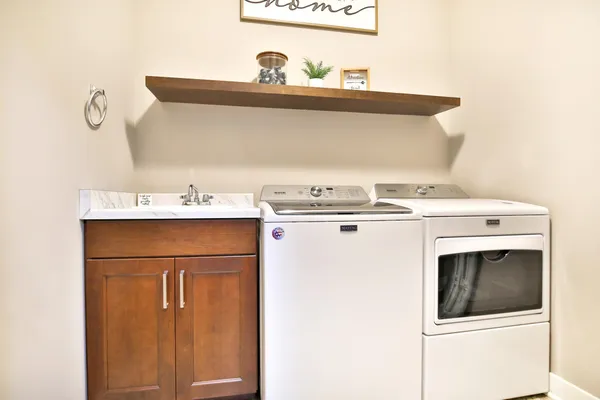 $899,000 | 1936 Kerry Drive Northeast, Rochester, MN 55906