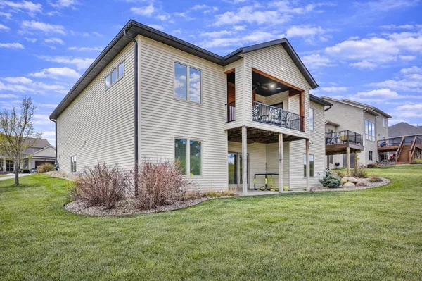 $899,000 | 1936 Kerry Drive Northeast, Rochester, MN 55906