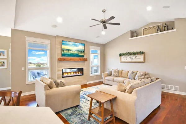 $899,000 | 1936 Kerry Drive Northeast, Rochester, MN 55906