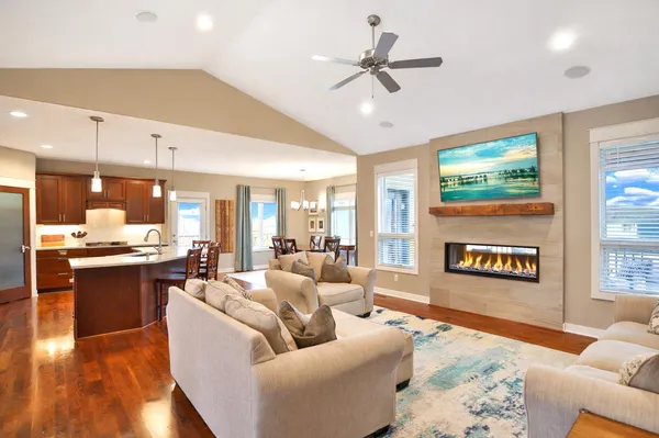 $899,000 | 1936 Kerry Drive Northeast, Rochester, MN 55906