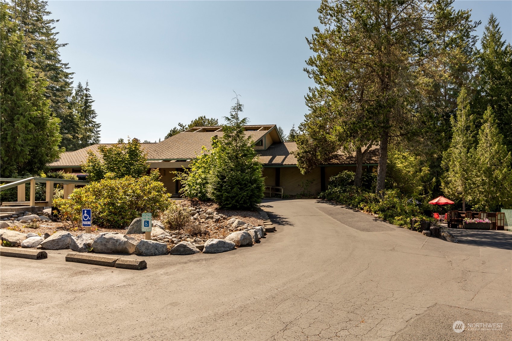 210 East Soderberg Road Allyn, WA 98524 - Photo 37 of 40 Gallery Image 37