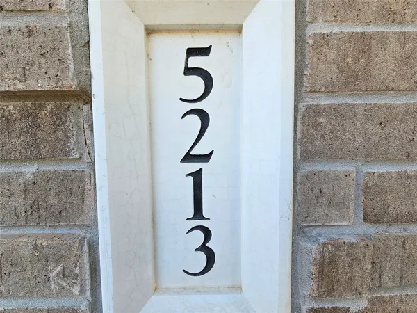 $1,895 | 5213 English Glade Drive, Austin, TX 78724