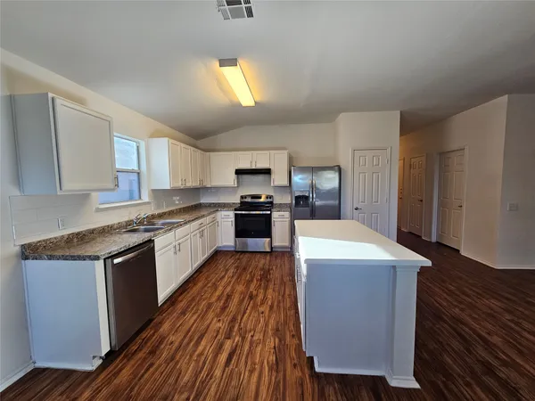 $1,895 | 5213 English Glade Drive, Austin, TX 78724