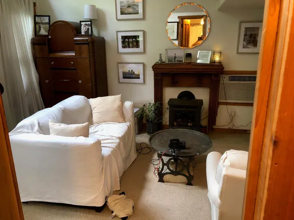 $1,700 | 409 Pritchard Avenue, Chapel Hill, NC 27516