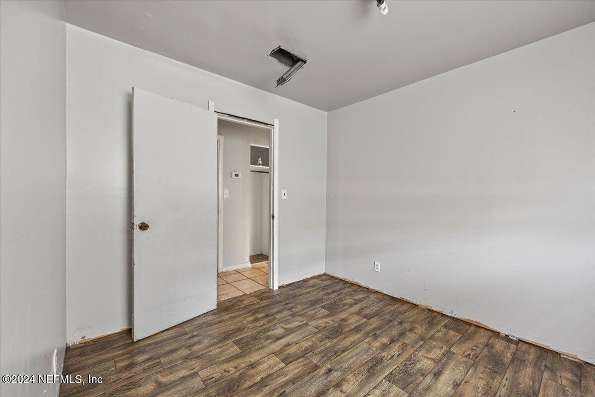 8988 Castle Boulevard Jacksonville, FL 32208 - Photo 14 of 28 a view of empty room