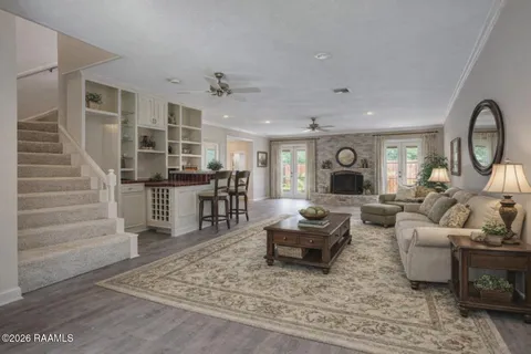 $275,000 | 115 Breckenridge Loop, Lafayette, LA 70506