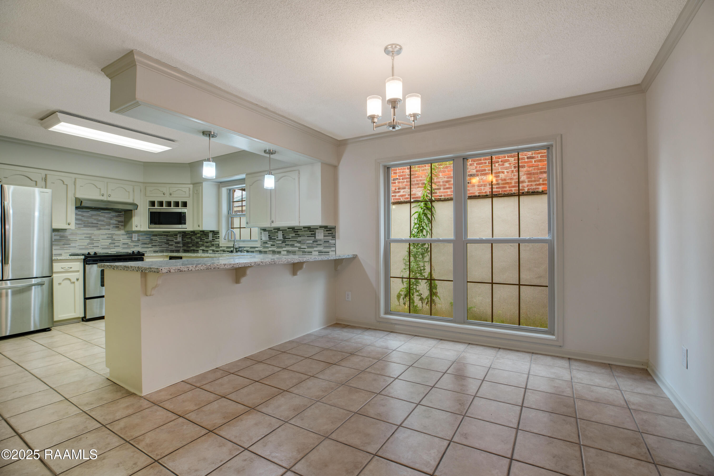 115 Breckenridge Loop Lafayette, LA 70506 - Photo 9 of 23 115 Breckenridge-9