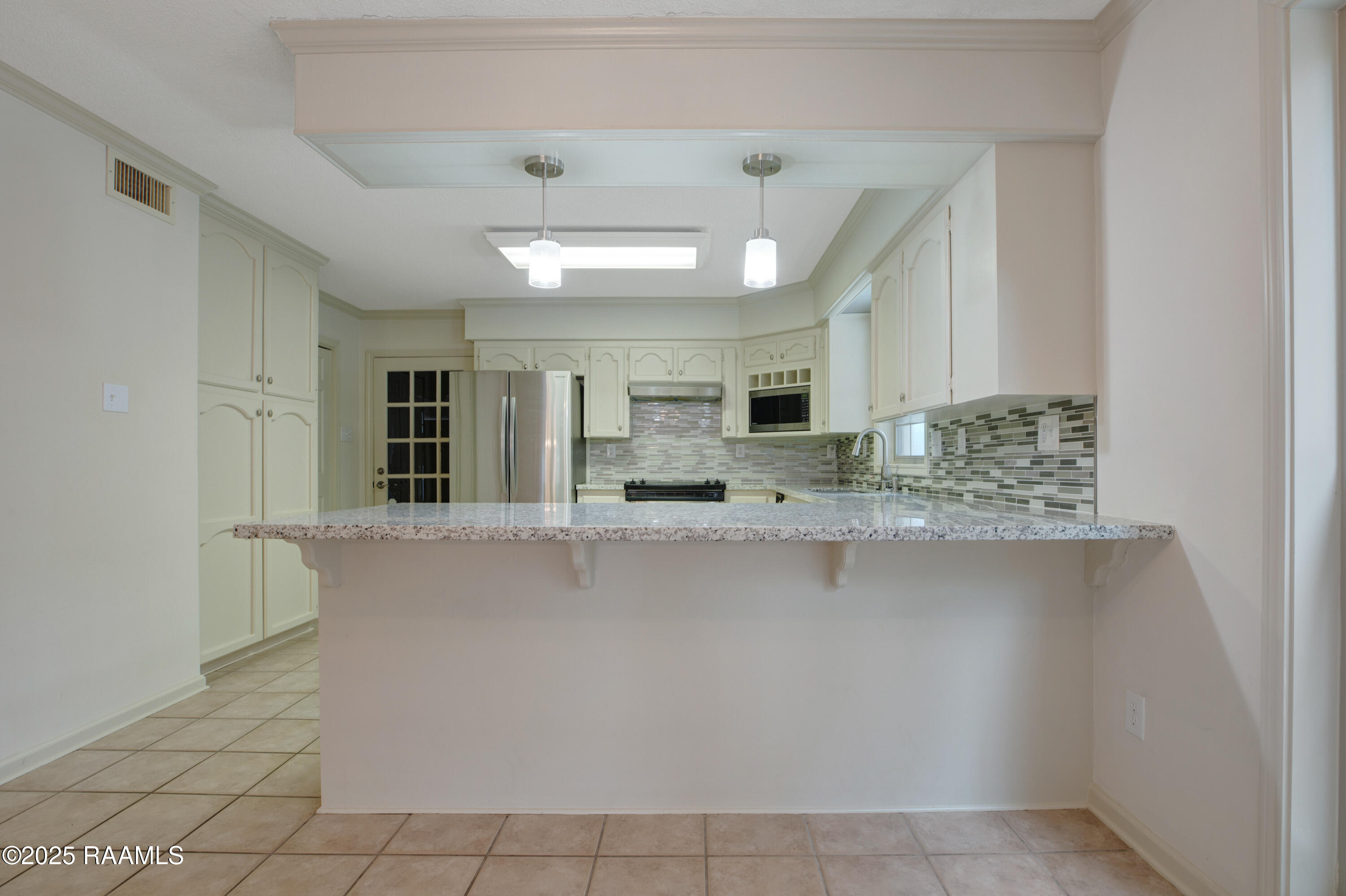 115 Breckenridge Loop Lafayette, LA 70506 - Photo 10 of 23 115 Breckenridge-10