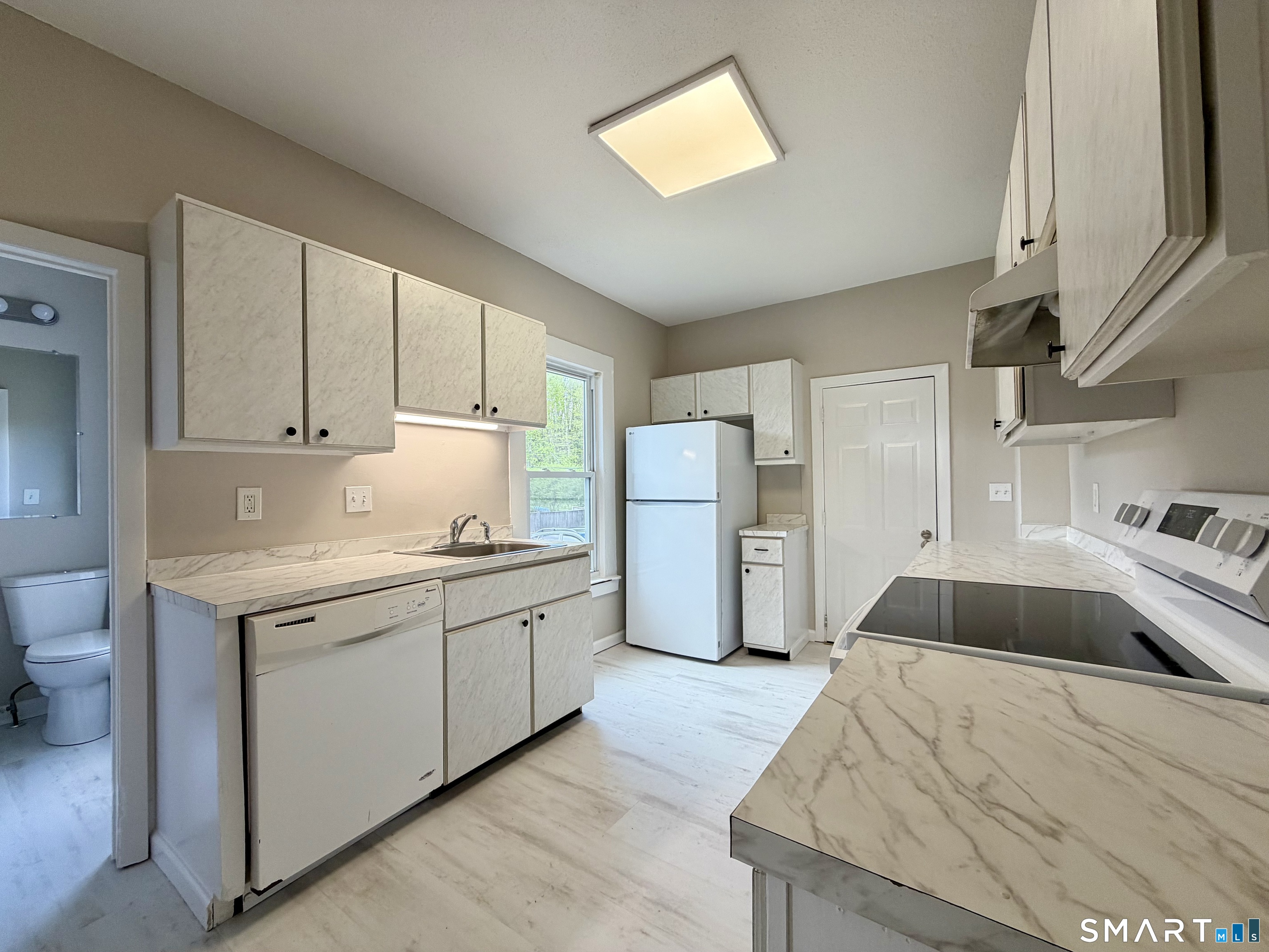 210 Main Street, Unit 210 Farmington, CT 06085 - Photo 2 of 21