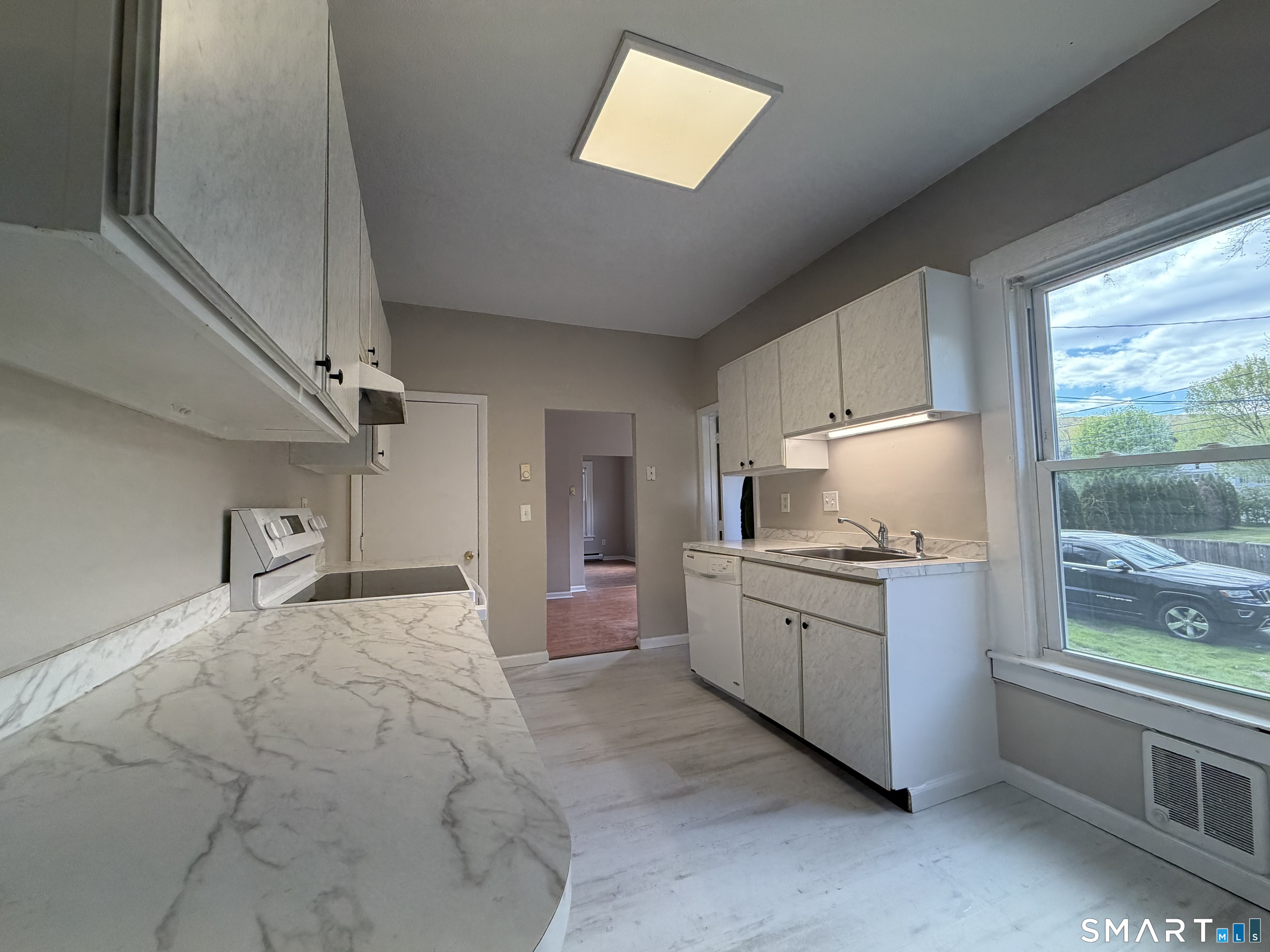 210 Main Street, Unit 210 Farmington, CT 06085 - Photo 4 of 21