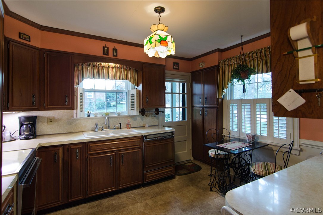 606 Ridge Top Road Henrico, VA 23229 - Photo 5 of 18 Gallery Image 5