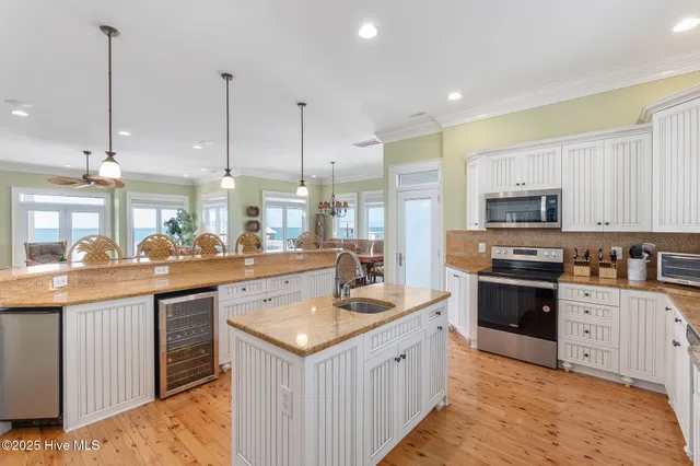 $2,225,000 | 1010 Ocean Drive, Emerald Isle, NC 28594