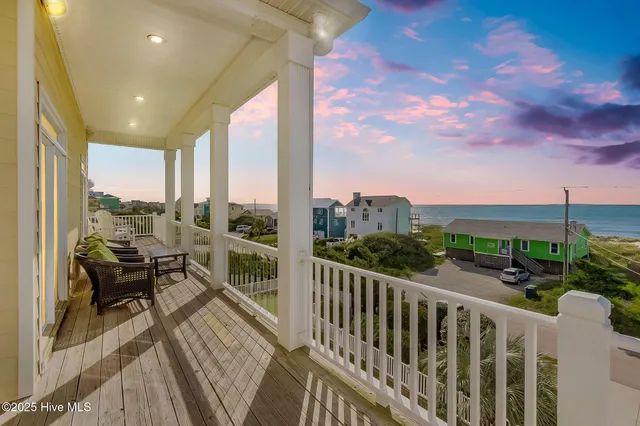 $2,225,000 | 1010 Ocean Drive, Emerald Isle, NC 28594