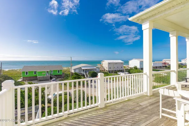 $2,225,000 | 1010 Ocean Drive, Emerald Isle, NC 28594