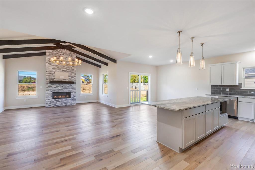 877 Ridge Canton Mi 48188 Canton, MI 48188 - Photo 4 of 20