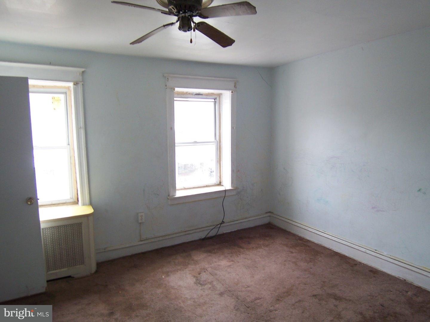 366 Margate Road Upper Darby, PA 19082 - Photo 8 of 9