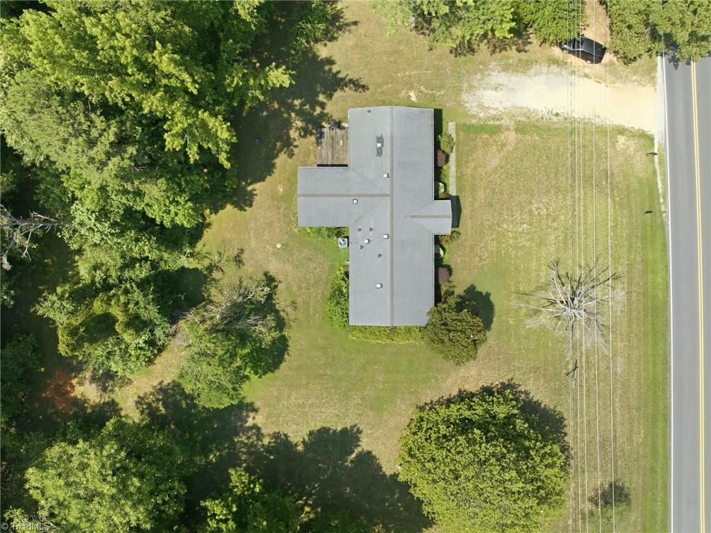 8405 Stafford Mill Road Oak Ridge, NC 27310 - Photo 15 of 19 Gallery Image 15