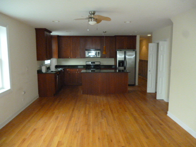 813 South Bell Avenue, Unit 1 Chicago, IL 60612 - Photo 2 of 10
