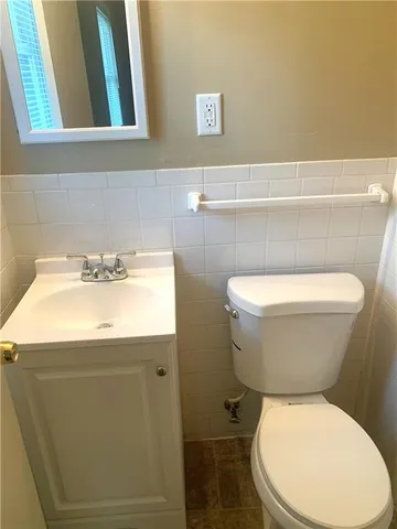 $550,000 | 9714 Donnelly Avenue, Kansas City, MO 64134