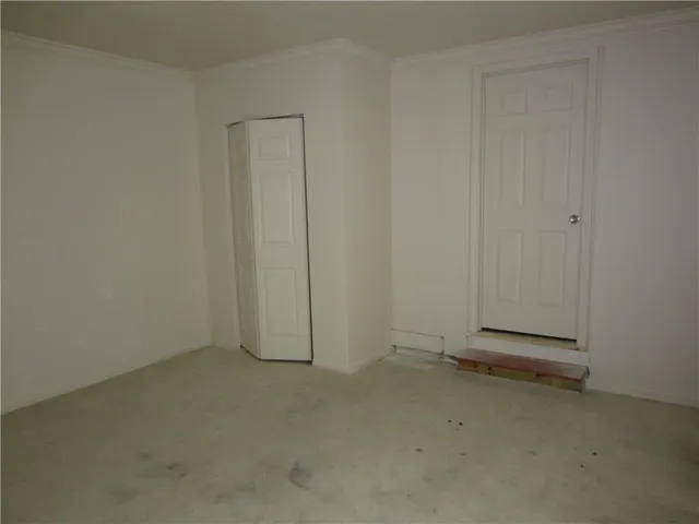 $550,000 | 9714 Donnelly Avenue, Kansas City, MO 64134