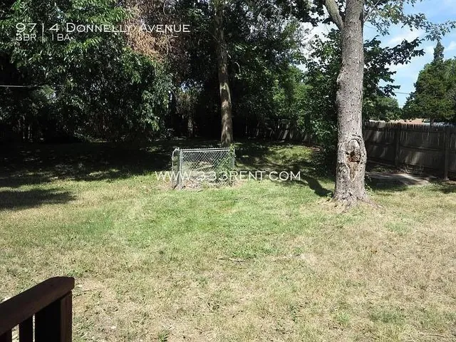 $550,000 | 9714 Donnelly Avenue, Kansas City, MO 64134