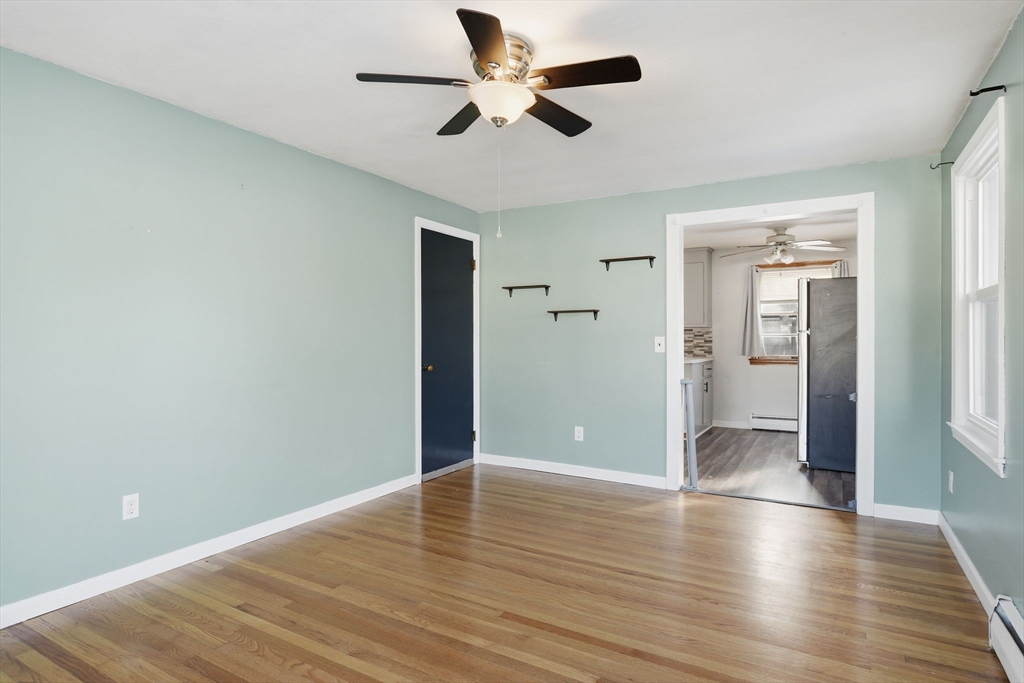 55 Gardens Drive Springfield, MA 01119 - Photo 7 of 40