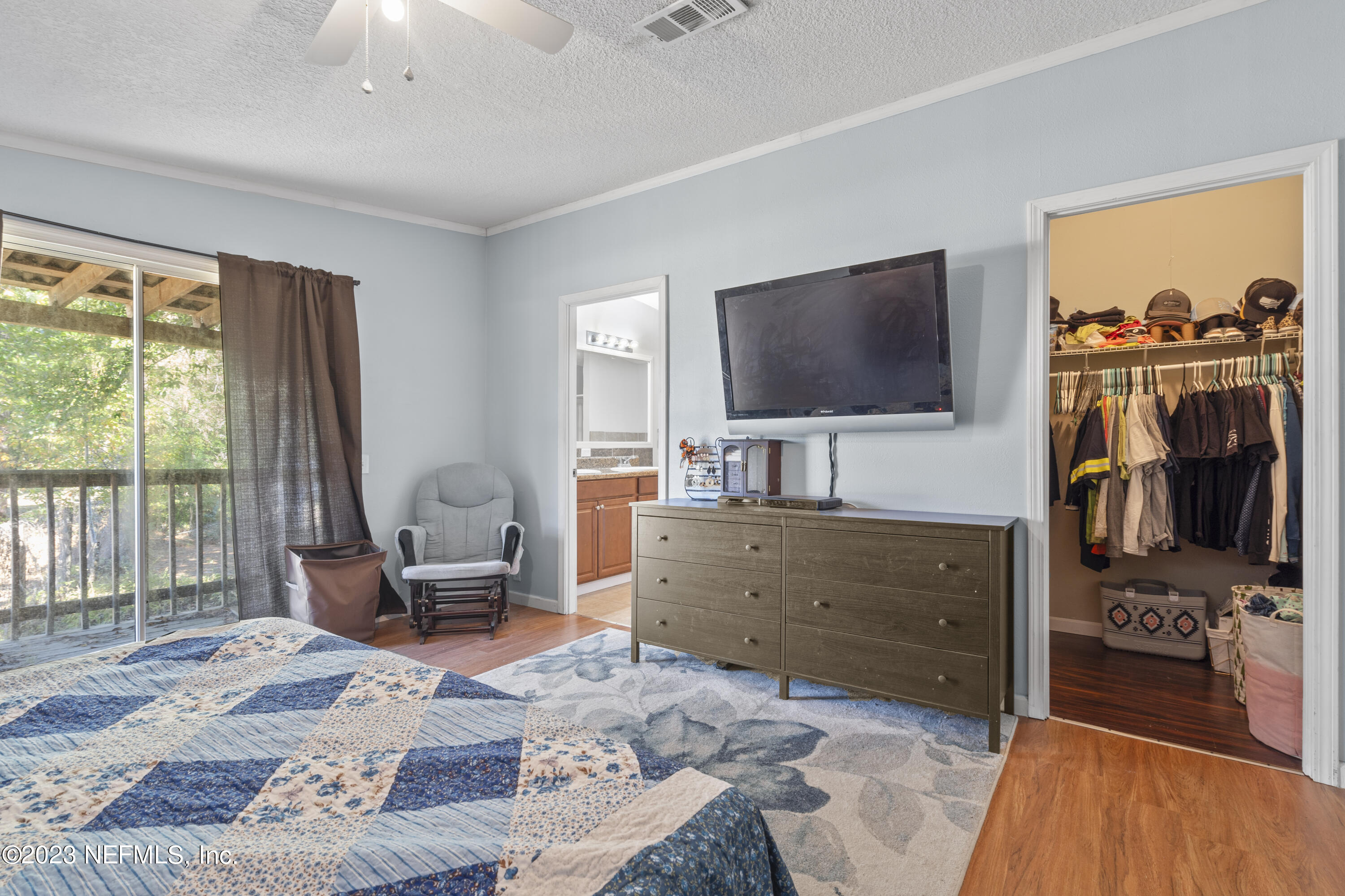 6719 Shands Road Keystone Heights, FL 32656 - Photo 28 of 32 Owners Suite