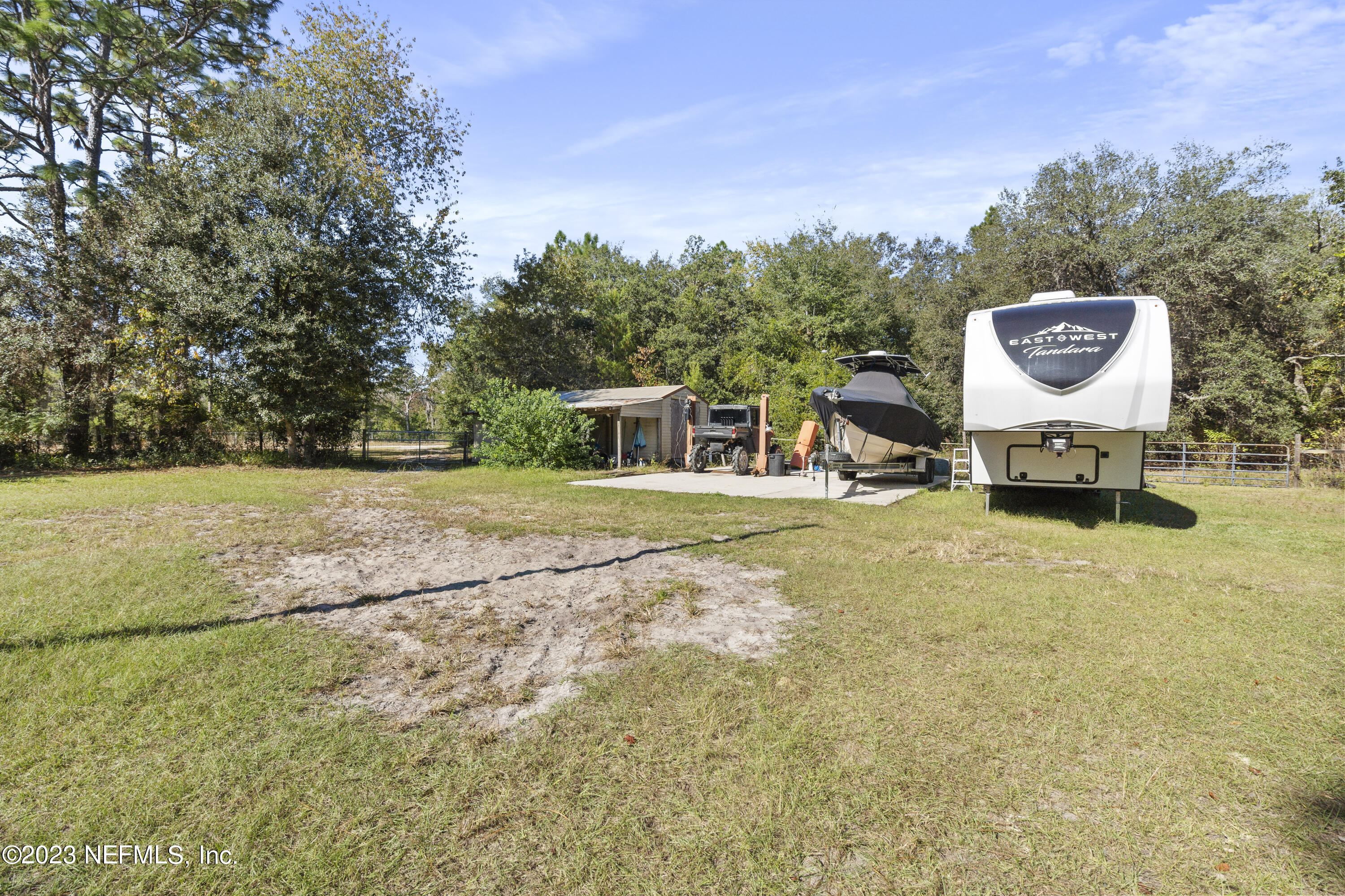 6719 Shands Road Keystone Heights, FL 32656 - Photo 9 of 32 RV Parking