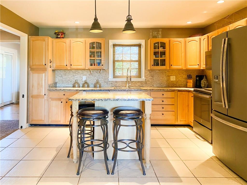 4642 Cavendish Road Indianapolis, IN 46220 - Photo 4 of 18