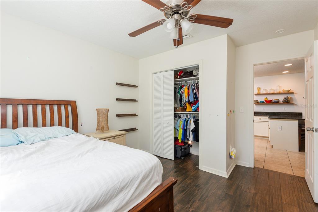 1101 Durant Road Brandon, FL 33511 - Photo 16 of 39 Gallery Image 16