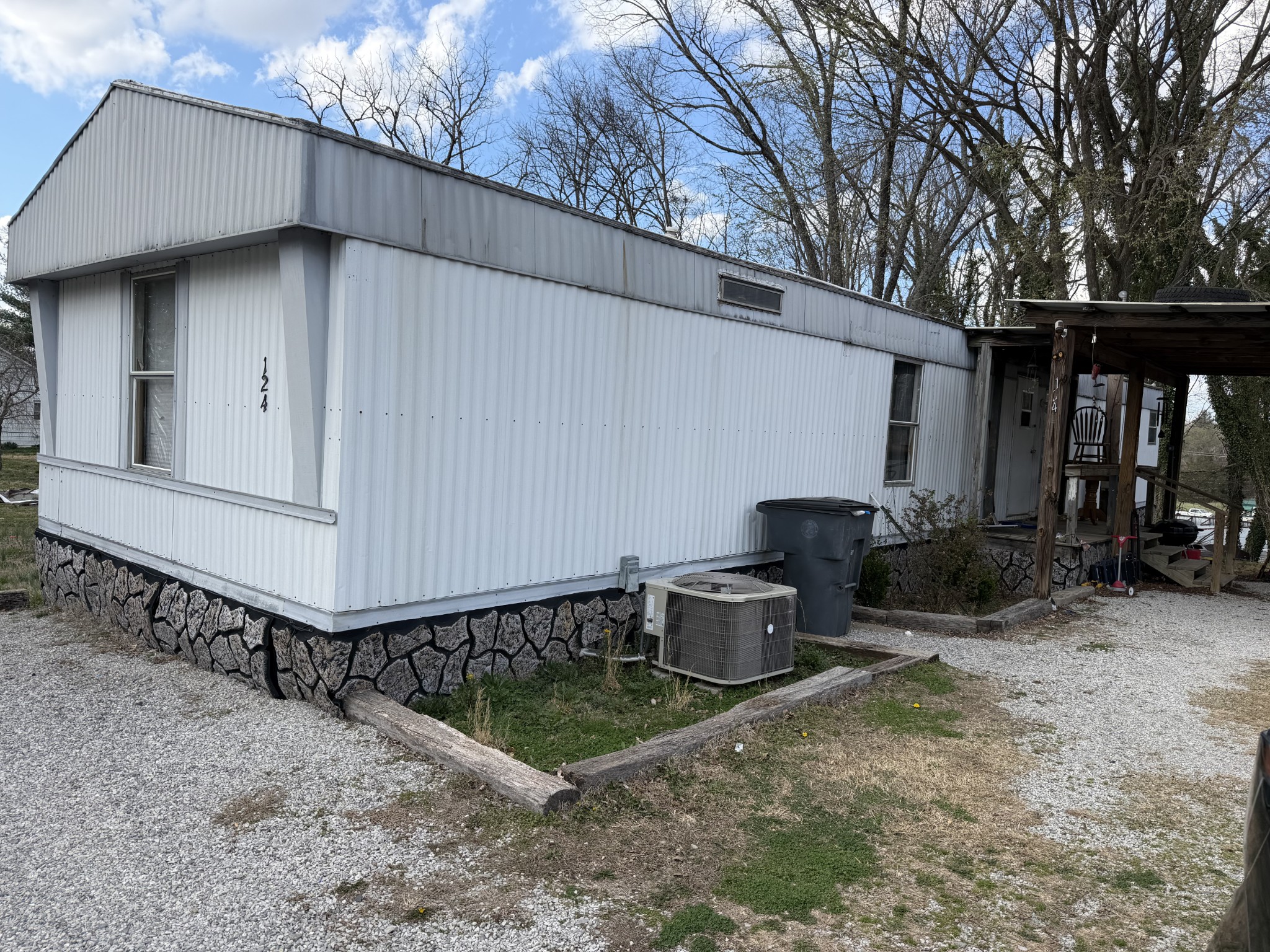 124 West Shellsford Road McMinnville, TN 37110 - Photo 2 of 2