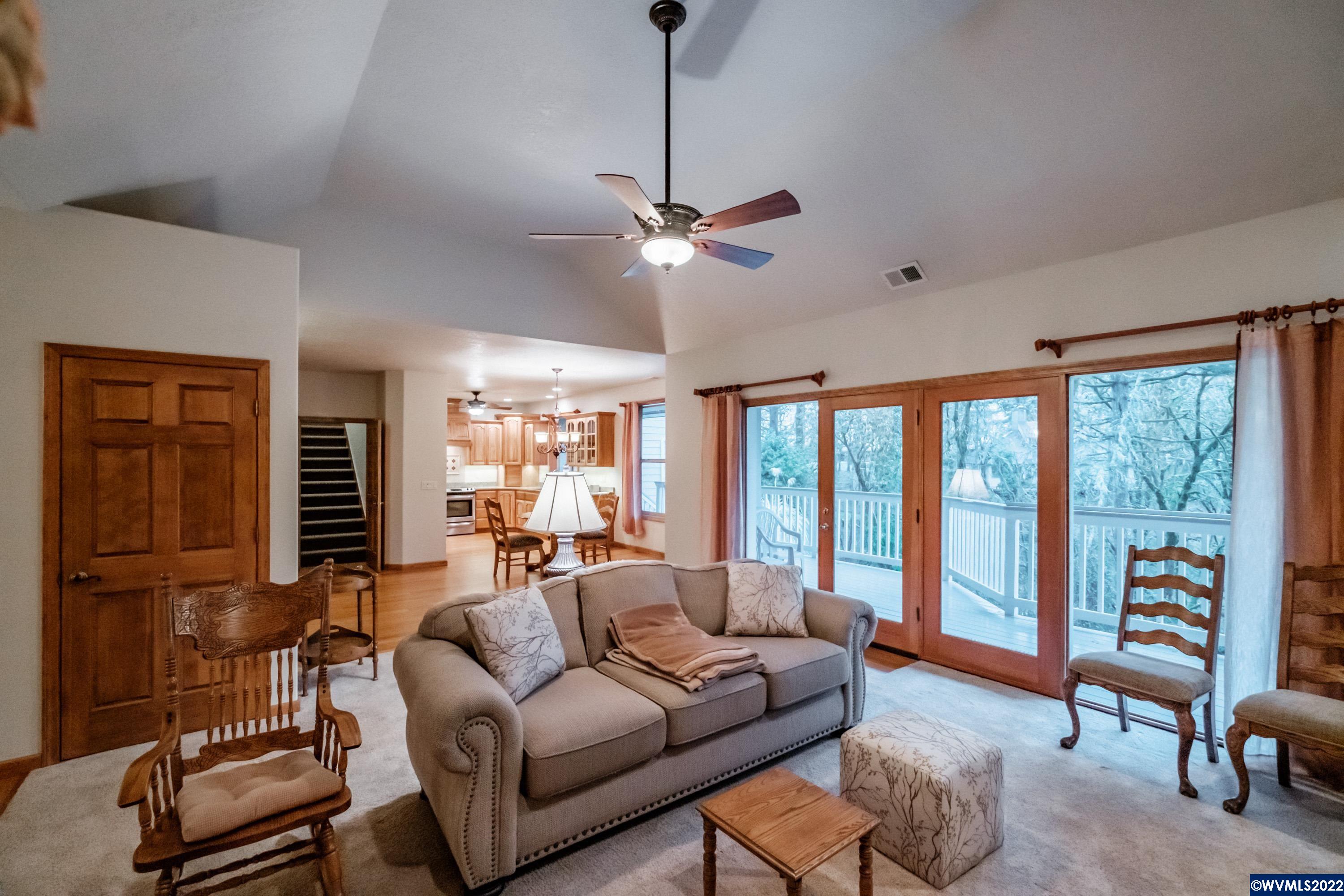 2655 Vista Place Albany, OR 97321 - Photo 7 of 42