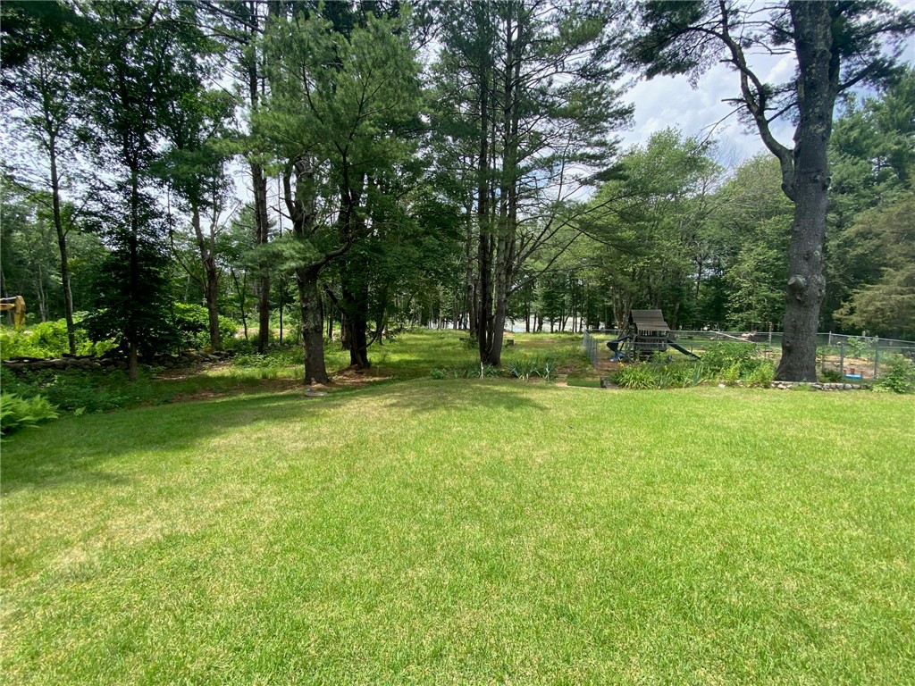 113 Phillips Hill Road Coventry, RI 02816 - Photo 8 of 31